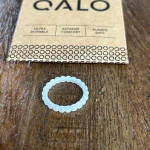 QALO Women's Bead Stackable Silicone Ring